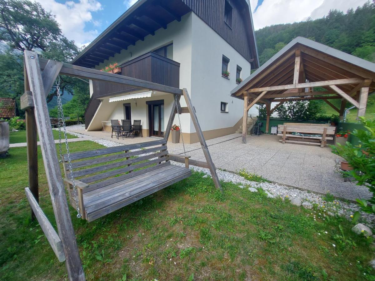 Soča Apartmaji Katrc מראה חיצוני תמונה