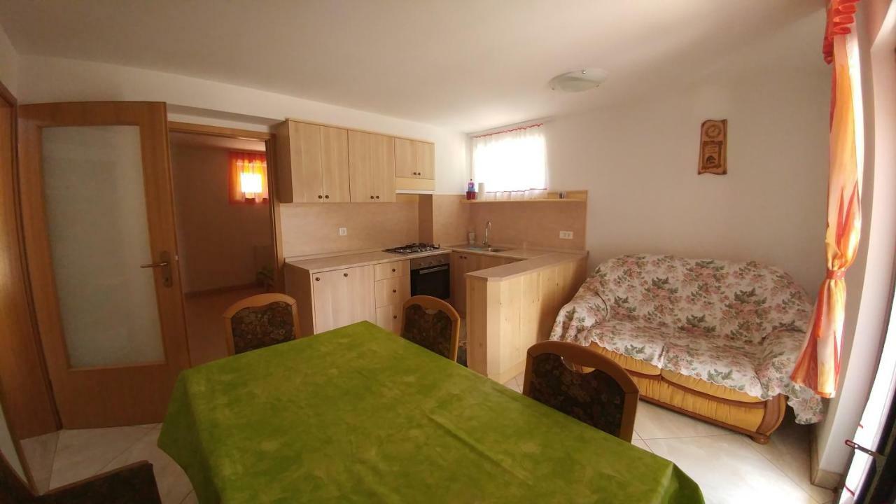 Soča Apartmaji Katrc מראה חיצוני תמונה